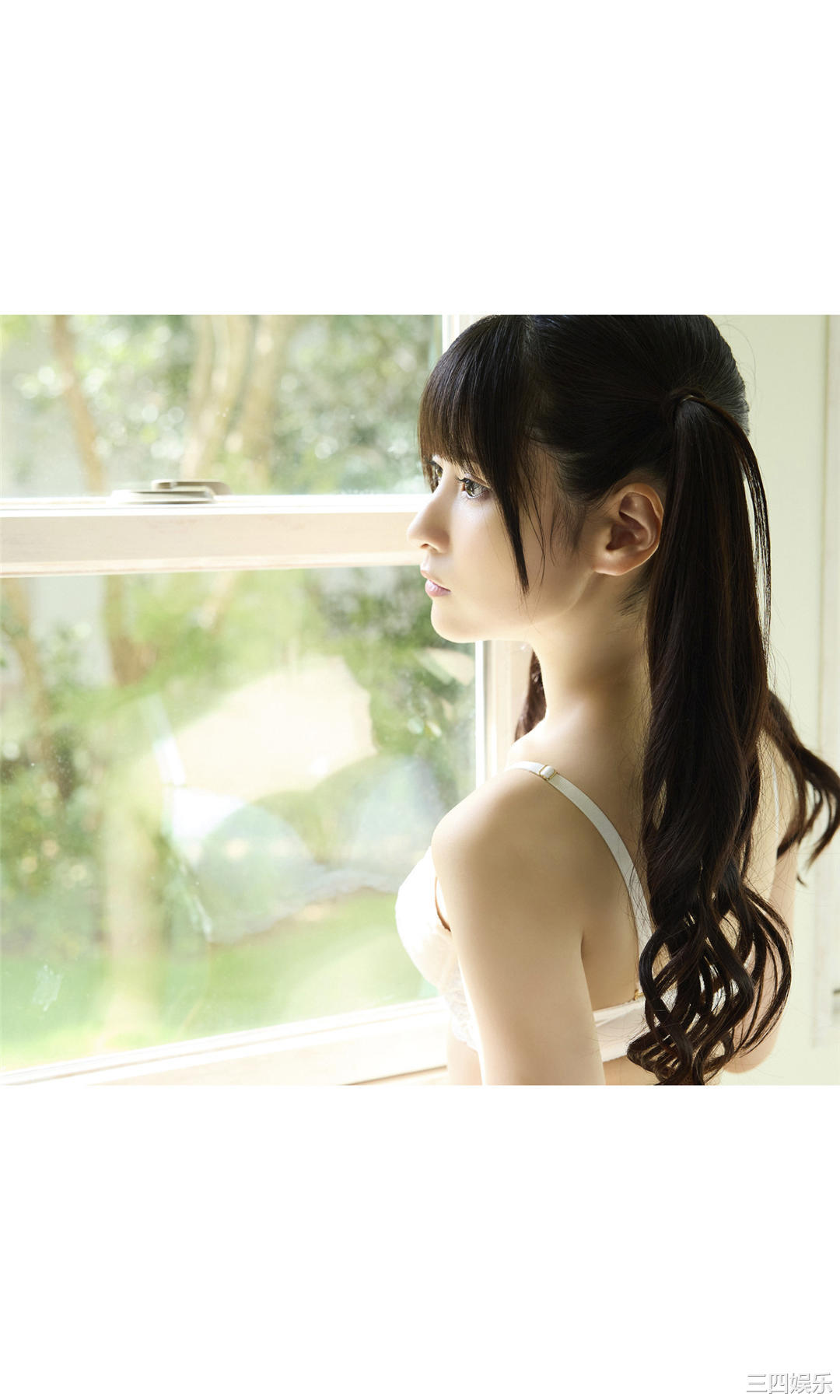 小鸟遊るい写真集《リケジョ降臨》高清全本