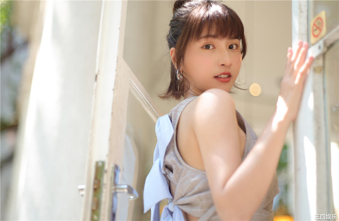 峮峮写真集《QUNing》高清全本