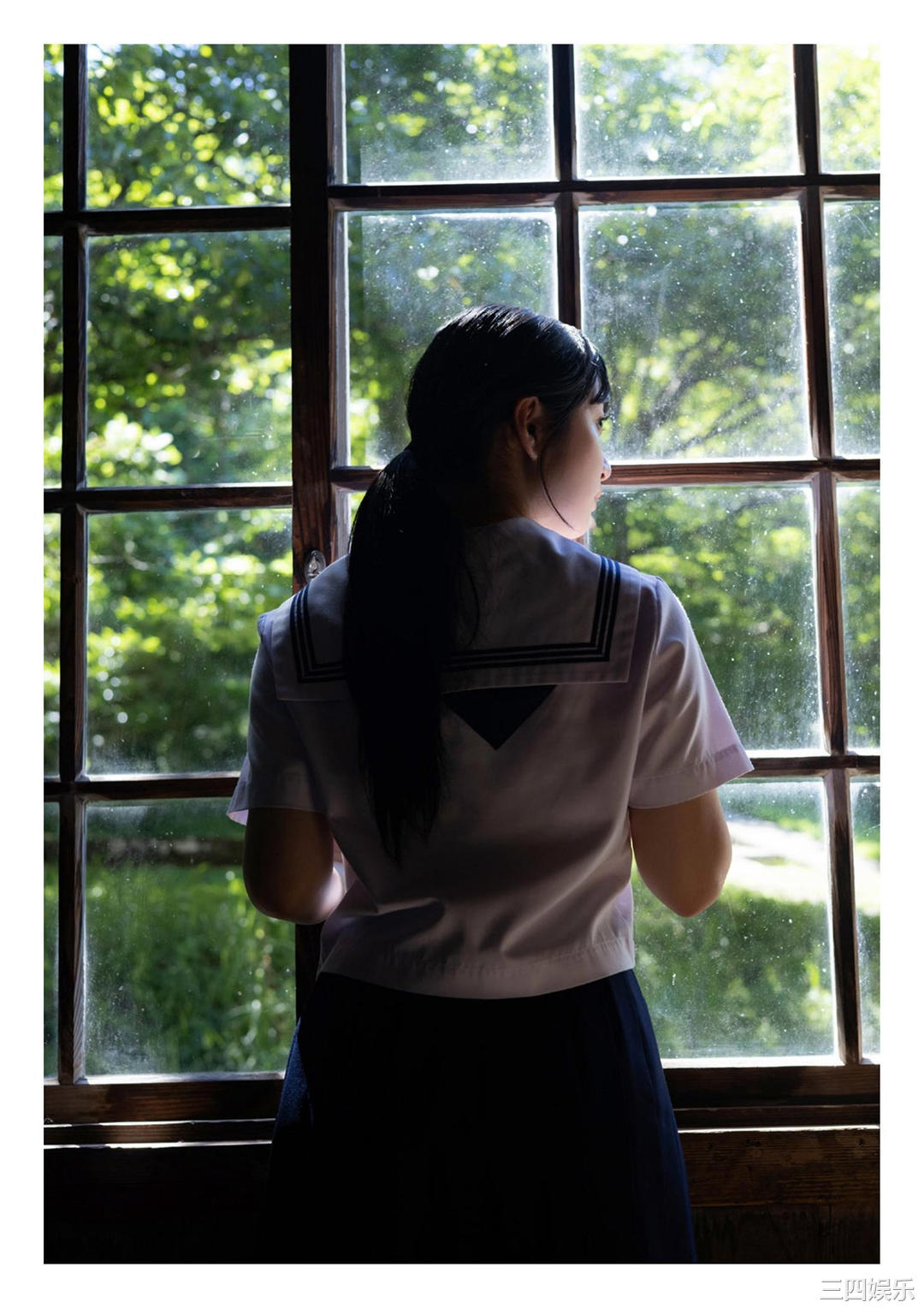 进藤天音写真集《くすぐる。》高清全本