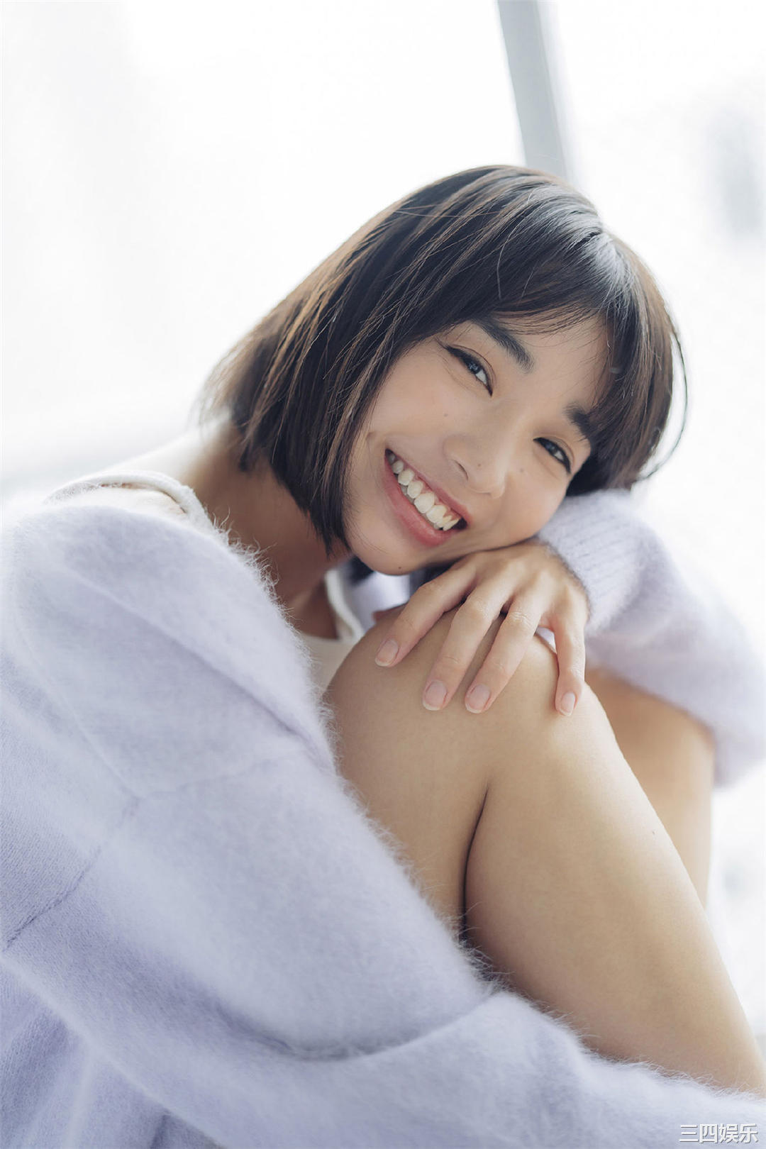 坂之上茜写真集《グラから見るか？エモから見るか？》高清全本