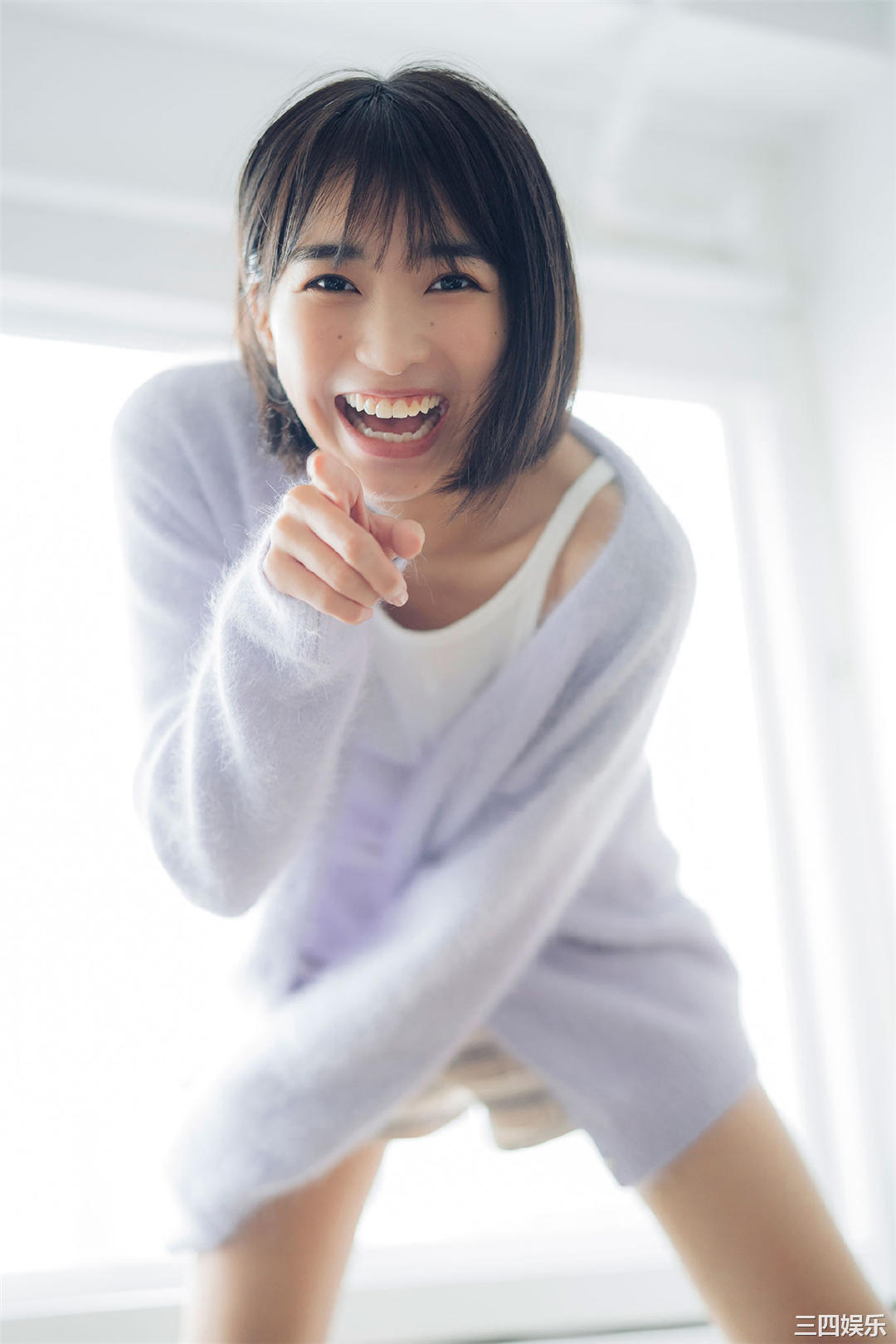 坂之上茜写真集《グラから見るか？エモから見るか？》高清全本