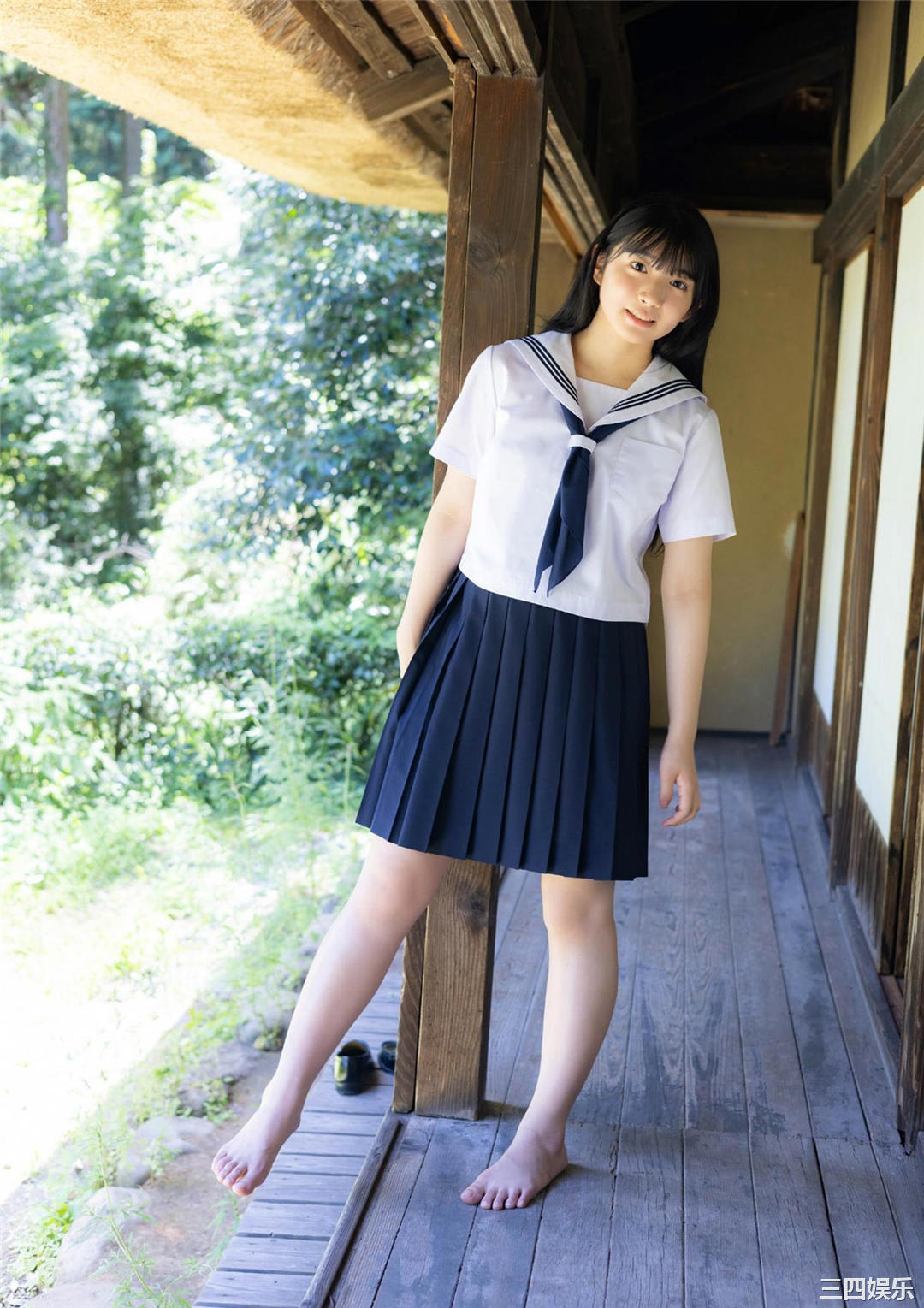 进藤天音写真集《くすぐる。》高清全本