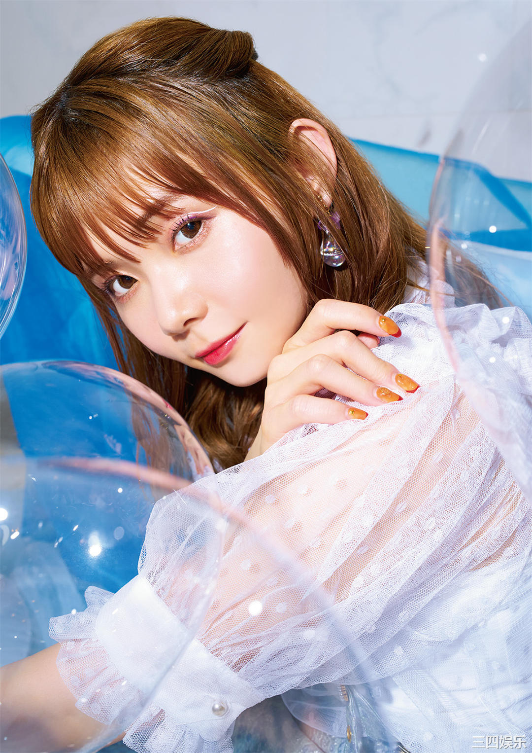 诹访奈奈香写真集《すわわんだーらんど ~Happily ever after~》高清全本