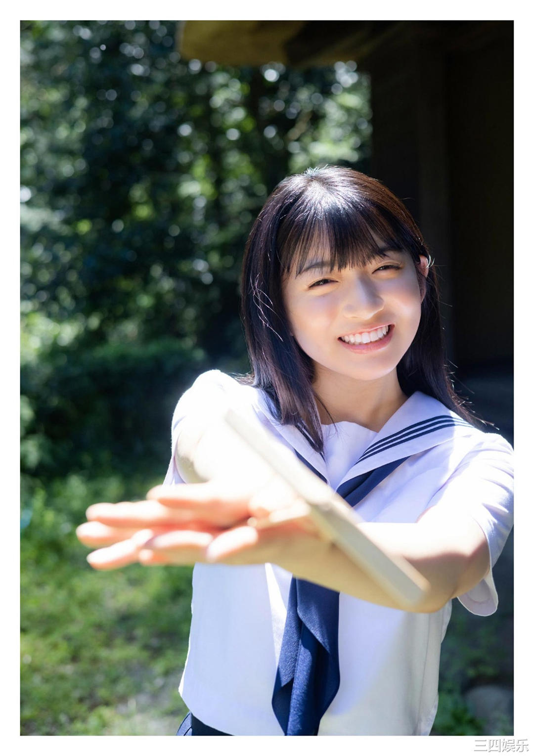 进藤天音写真集《くすぐる。》高清全本