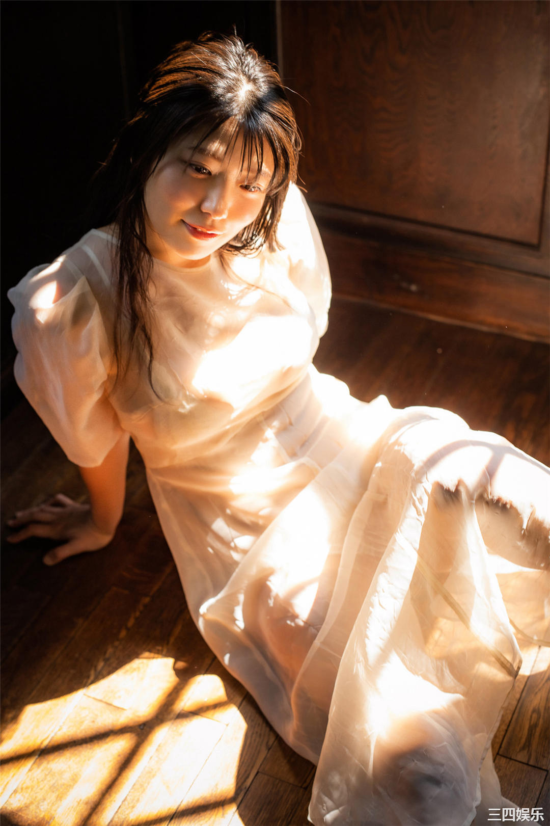 山田かな写真集《ＫＡＮＡ 官能ＢＬＡＣＫ》高清全本