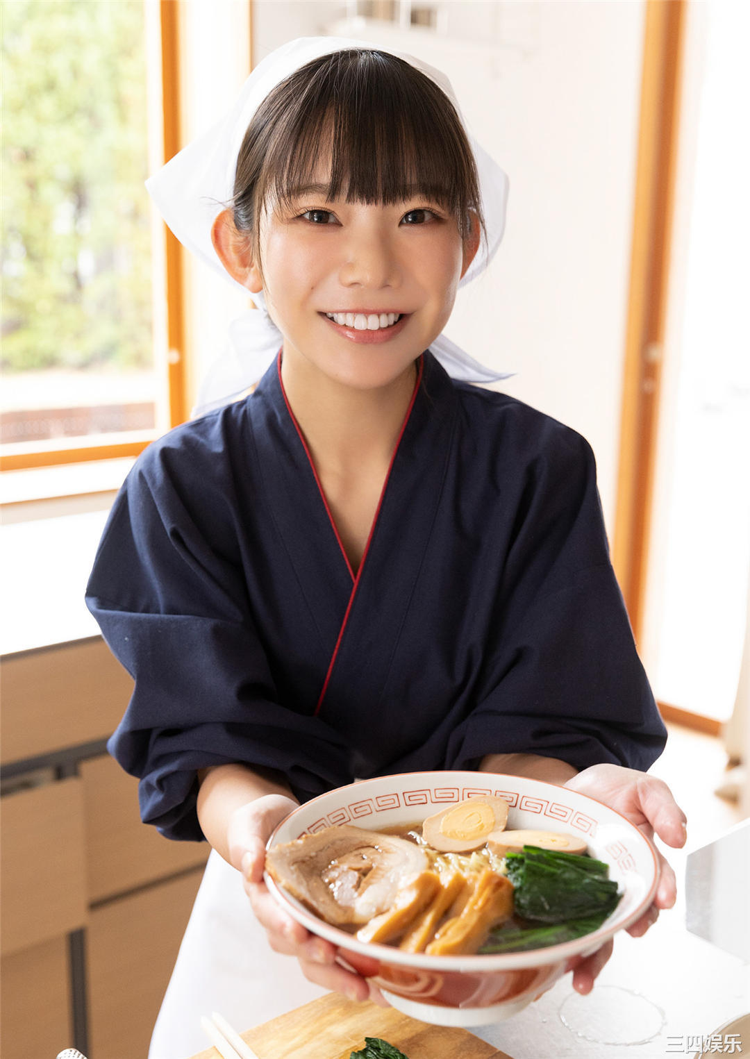 长泽茉里奈写真集《Ramarina》高清全本