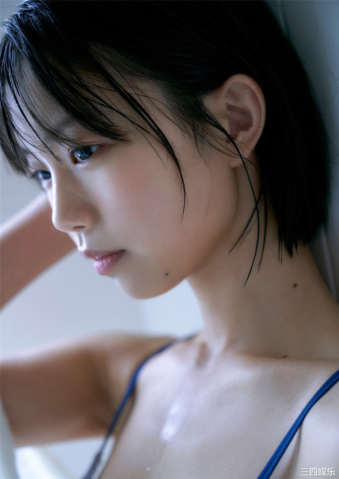 夏目绫写真集《AYA SUMMER》高清全本