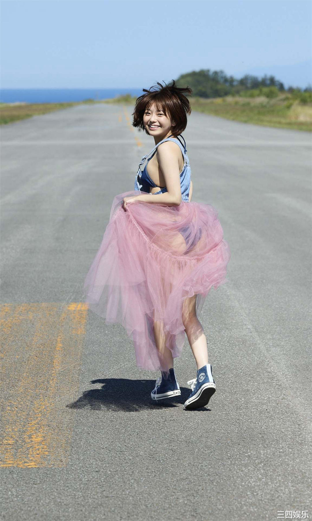 大熊杏优写真集《ねぇ、そろそろ“あゆ”って呼んで欲しいな》高清全本