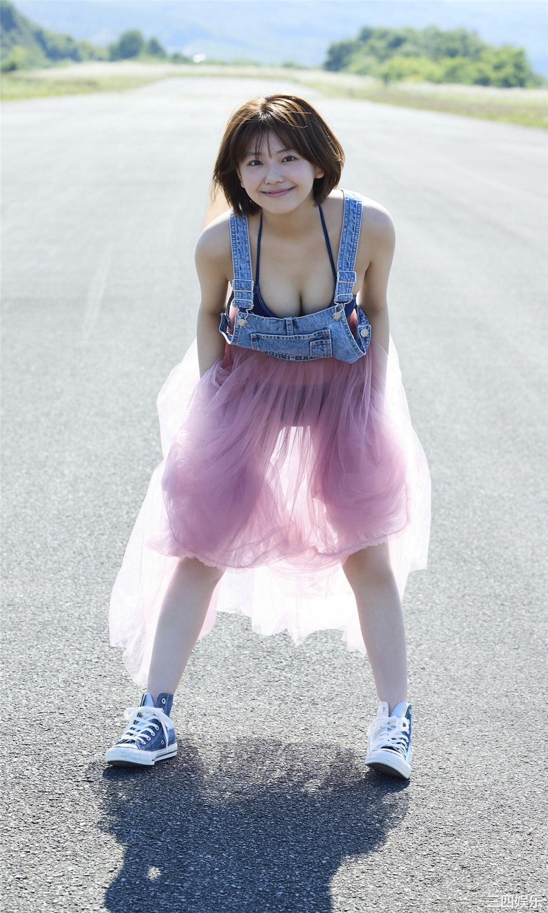 大熊杏优写真集《ねぇ、そろそろ“あゆ”って呼んで欲しいな》高清全本