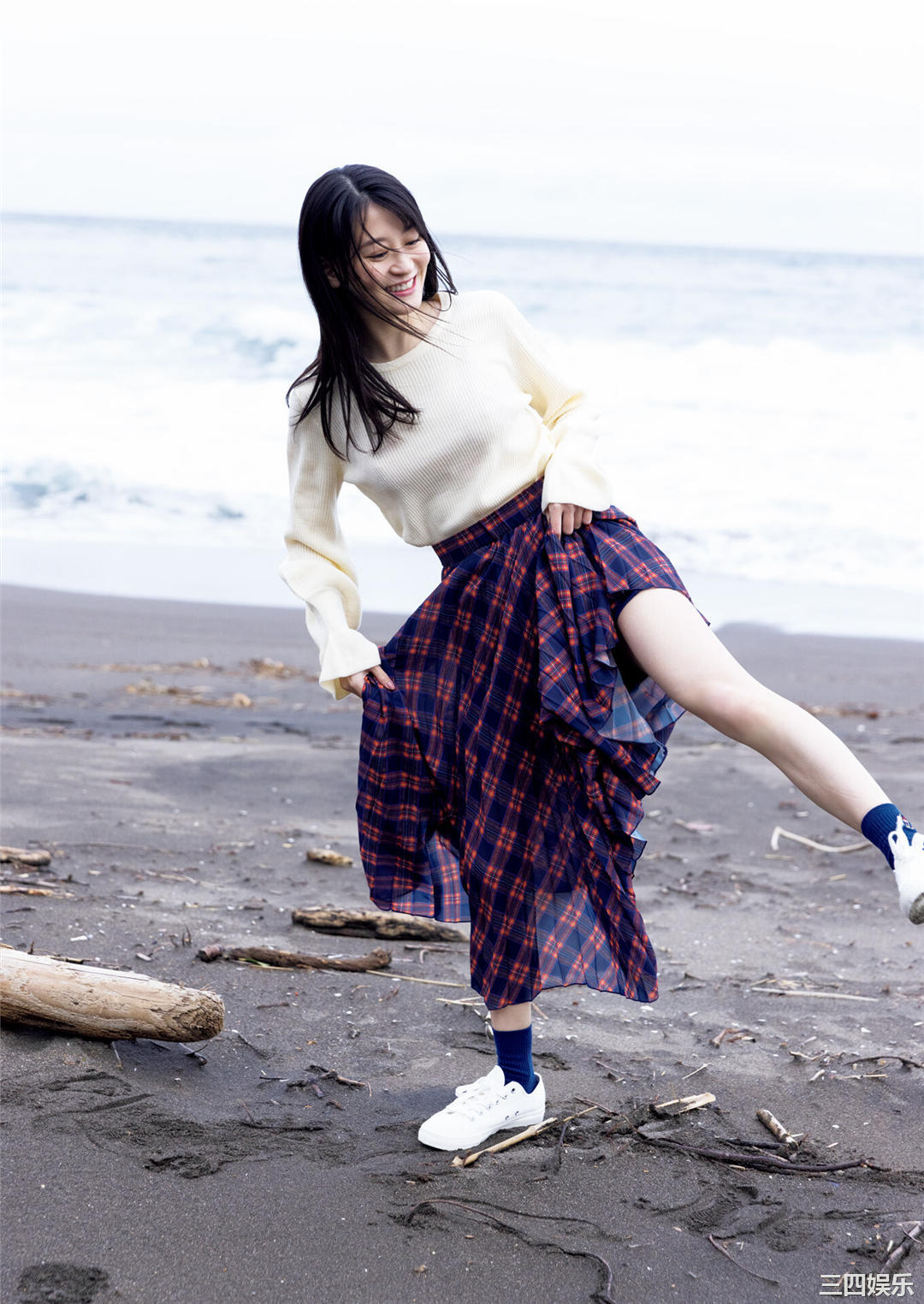 上西惠写真集《“そのまんま。”》高清全本