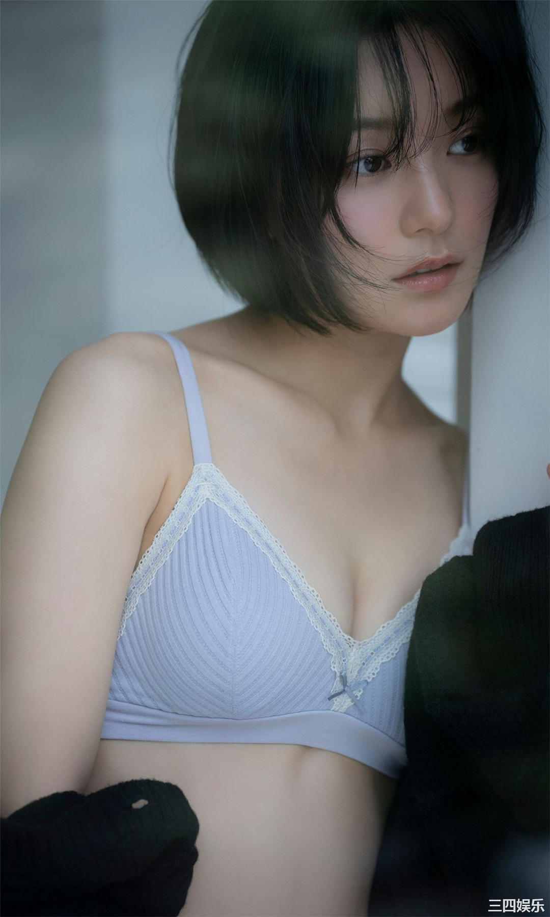 新田桃子写真集《ドンブラ一人三役女優、初グラビア》高清全本