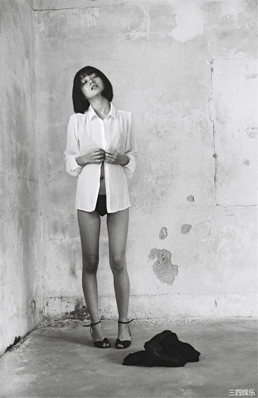 安达佑实写真集《[WPB-net] No.161 Yumi Adachi 安達祐実「Chapter」》高清全本