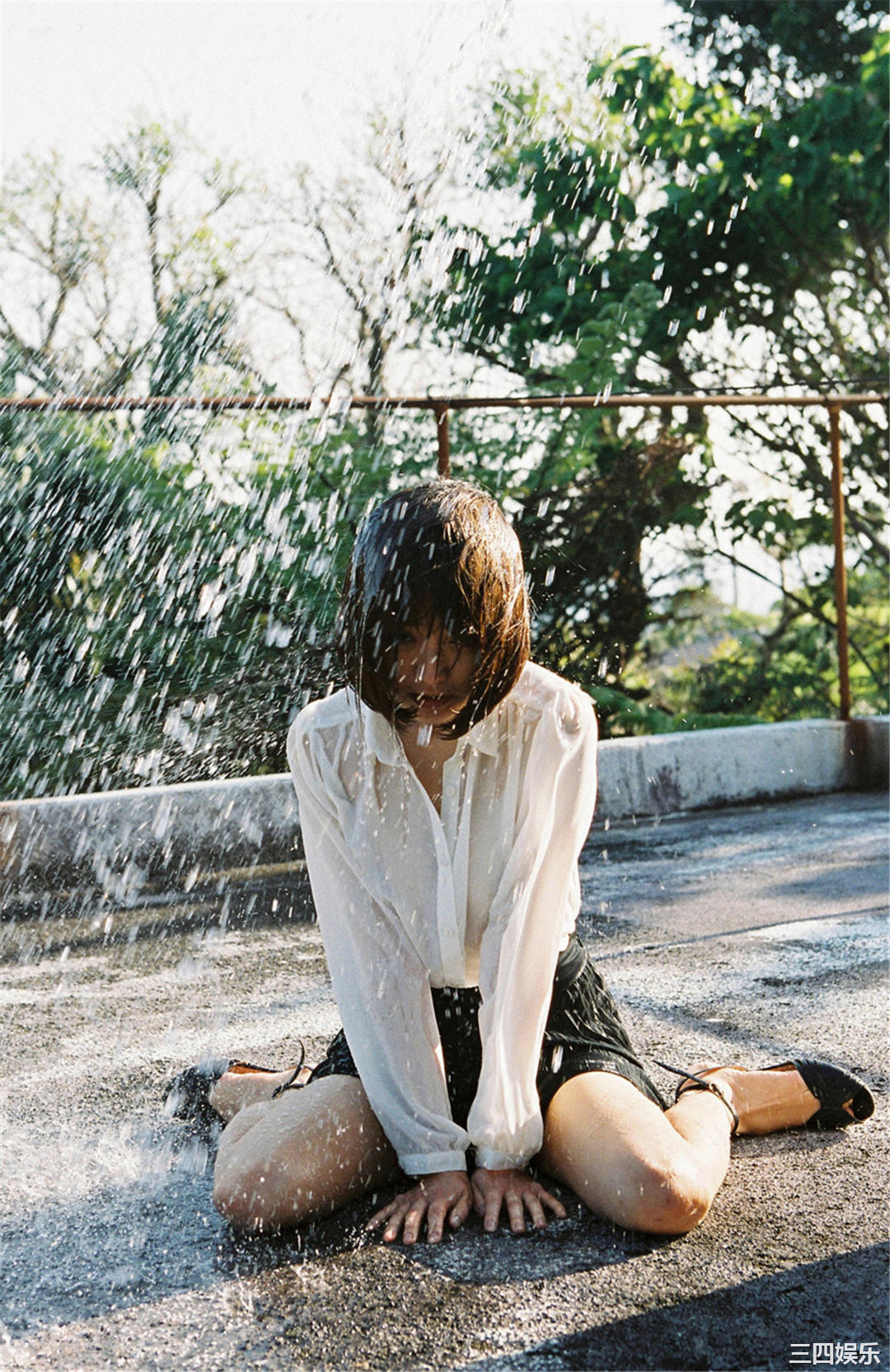 安达佑实写真集《[WPB-net] No.161 Yumi Adachi 安達祐実「Chapter」》高清全本