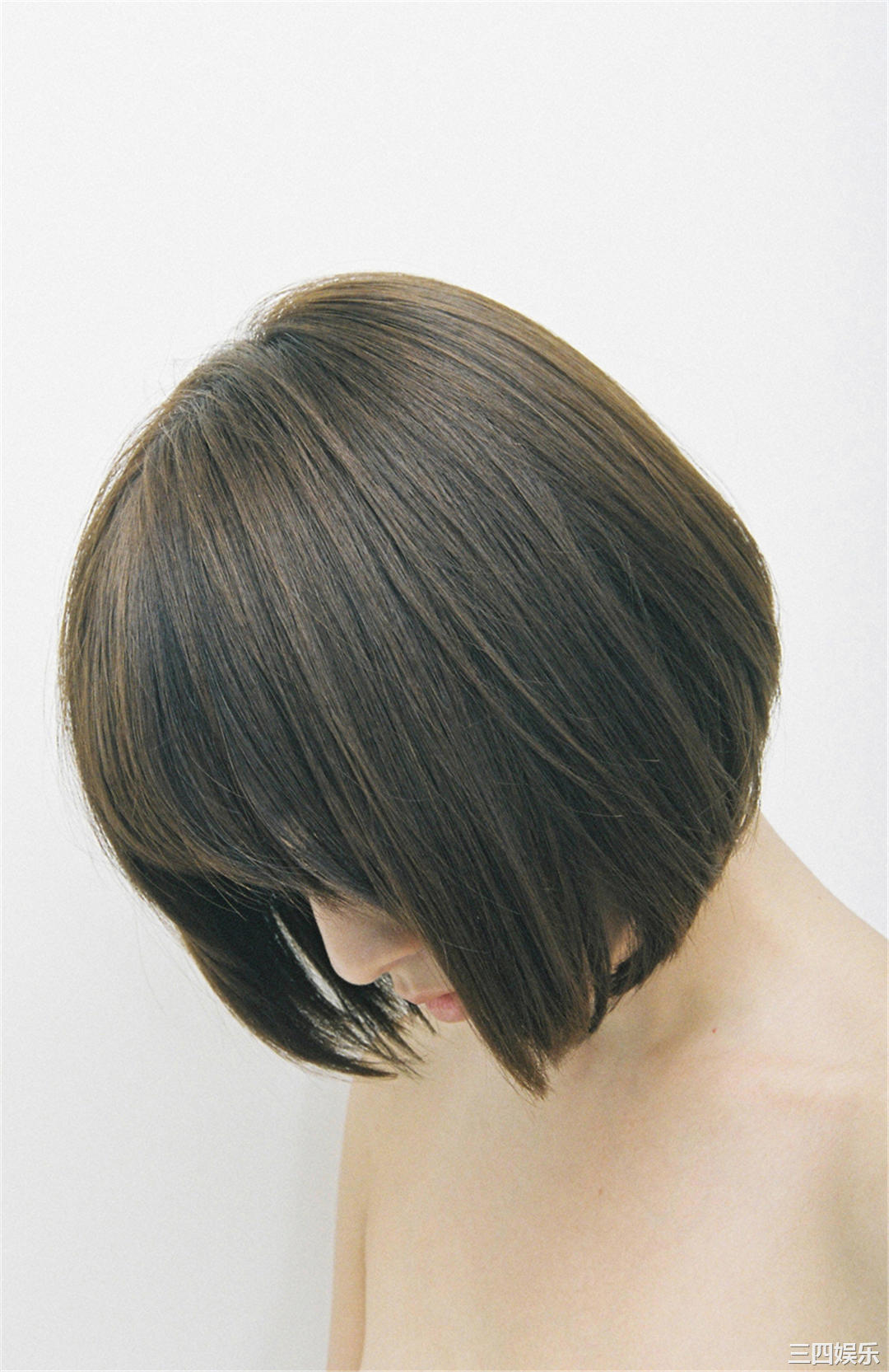 安达佑实写真集《[WPB-net] No.161 Yumi Adachi 安達祐実「Chapter」》高清全本