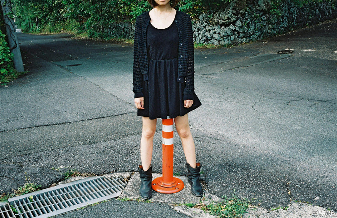 安达佑实写真集《[WPB-net] No.161 Yumi Adachi 安達祐実「Chapter」》高清全本