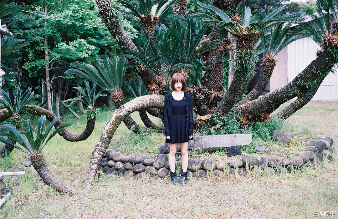 安达佑实写真集《[WPB-net] No.161 Yumi Adachi 安達祐実「Chapter」》高清全本