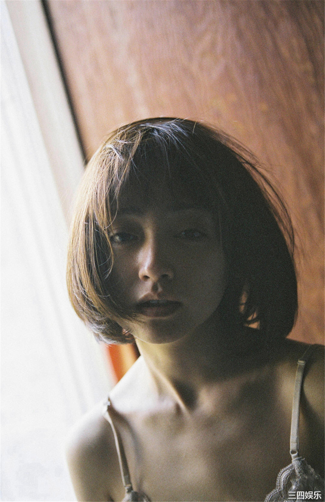 安达佑实写真集《[WPB-net] No.161 Yumi Adachi 安達祐実「Chapter」》高清全本