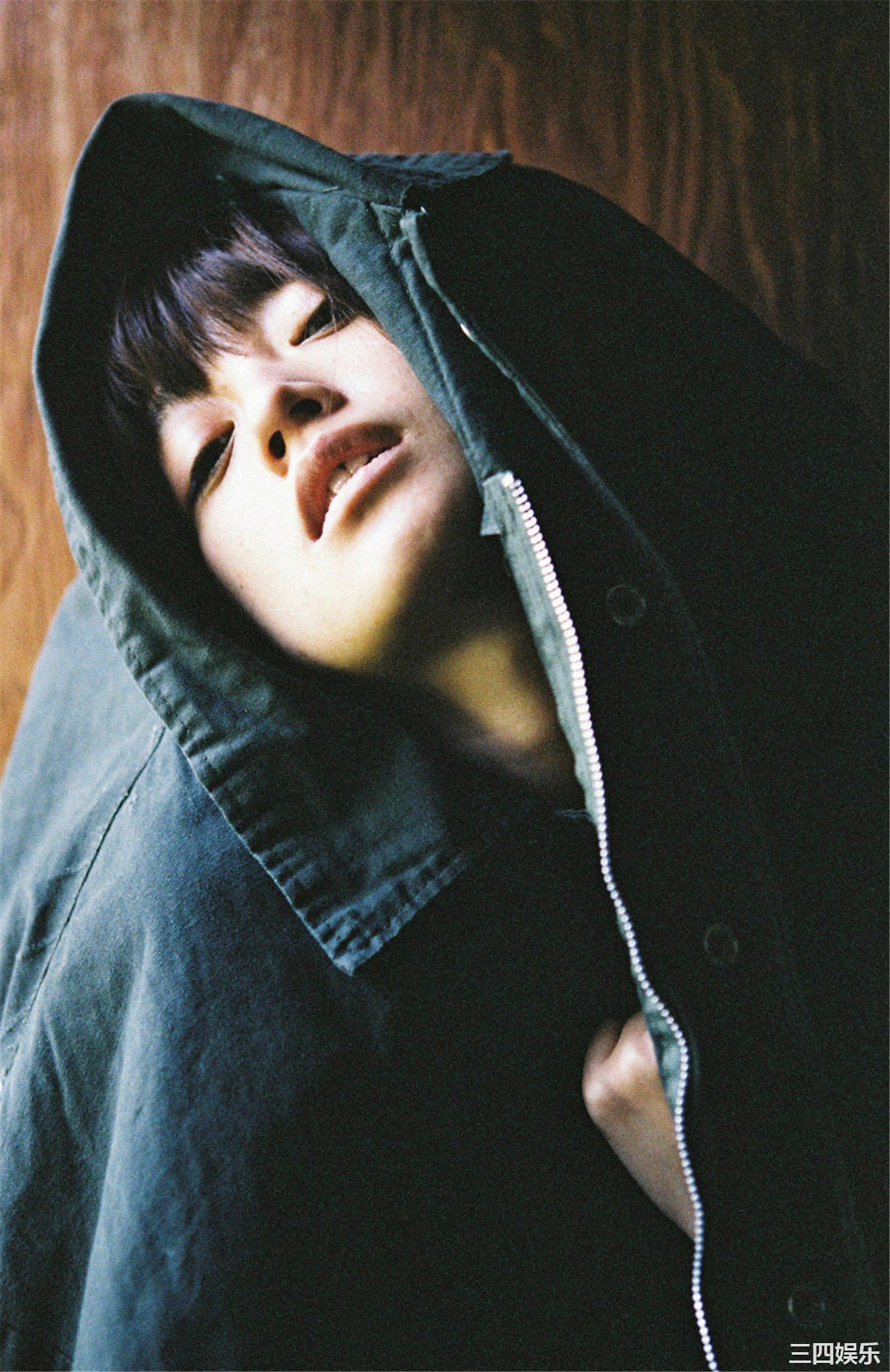 安达佑实写真集《[WPB-net] No.161 Yumi Adachi 安達祐実「Chapter」》高清全本