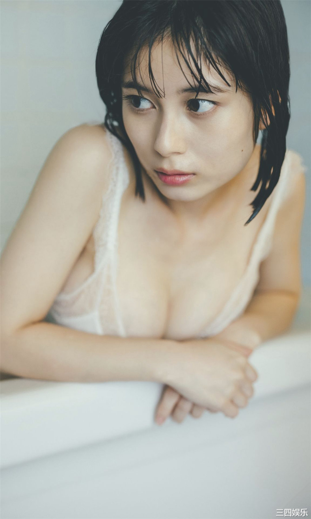 大久保樱子写真集《Dearest》高清全本