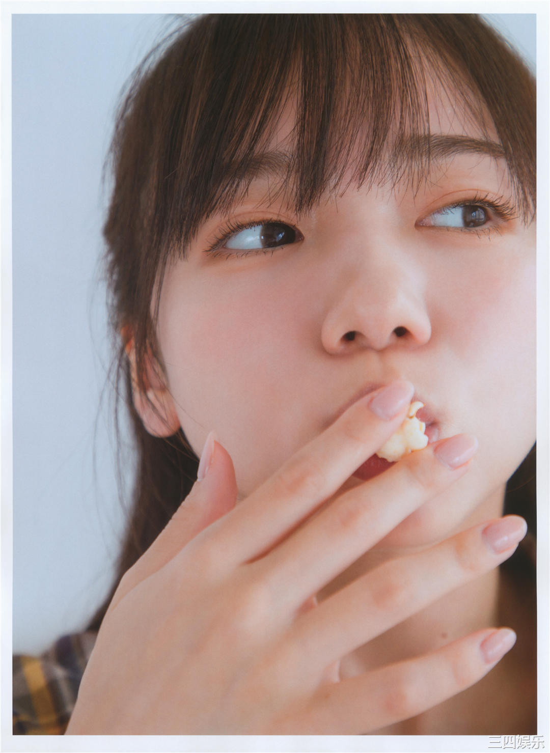 齐藤京子写真集《WHITE graph DAY & NIGHT》高清全本