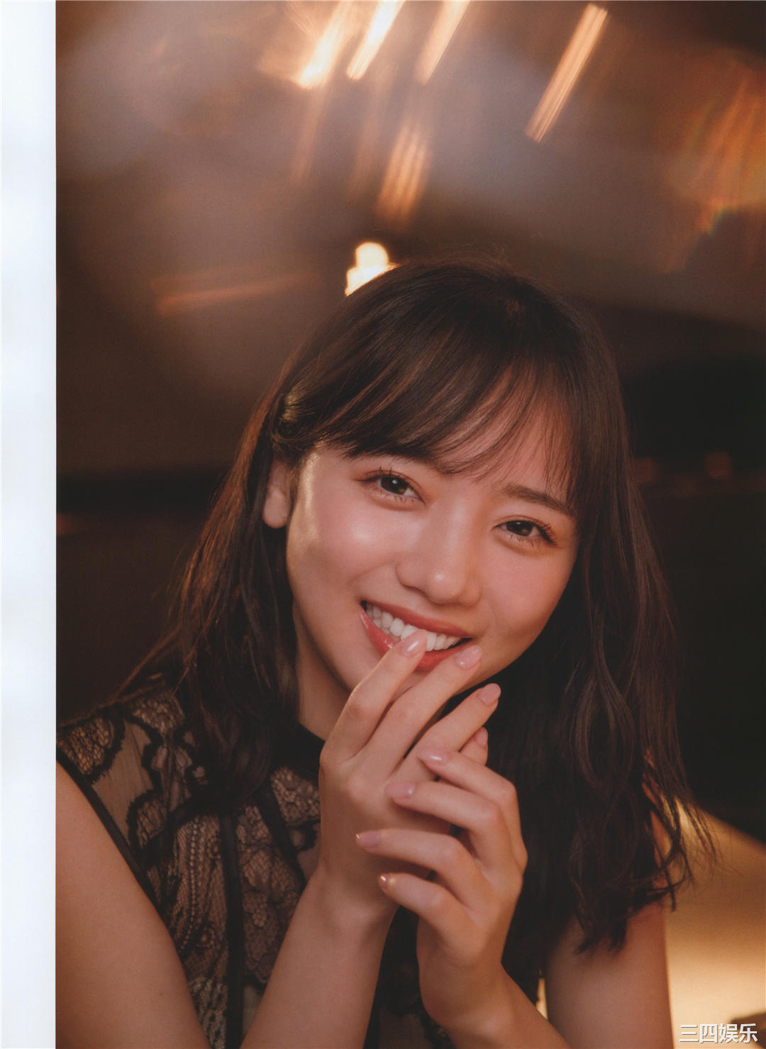 齐藤京子写真集《WHITE graph DAY & NIGHT》高清全本