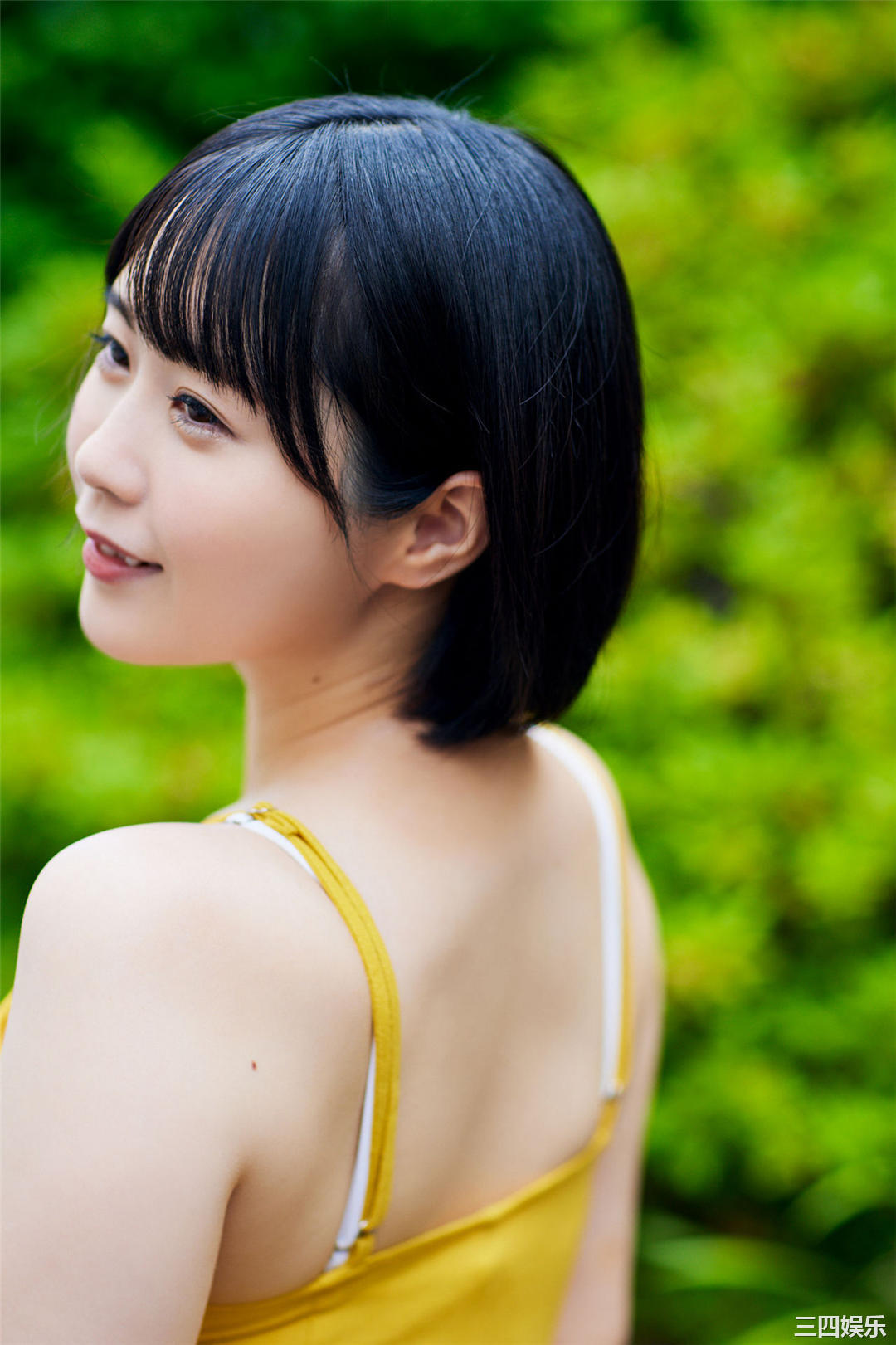 夜道雪写真集《人気声優のマシュマロボディ》高清全本