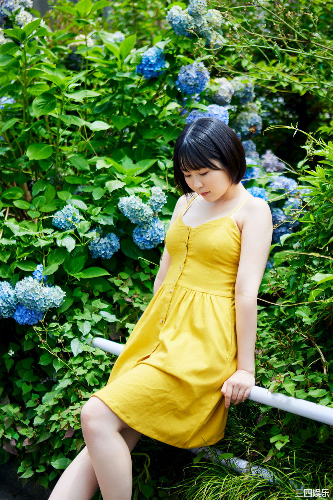 夜道雪写真集《人気声優のマシュマロボディ》高清全本