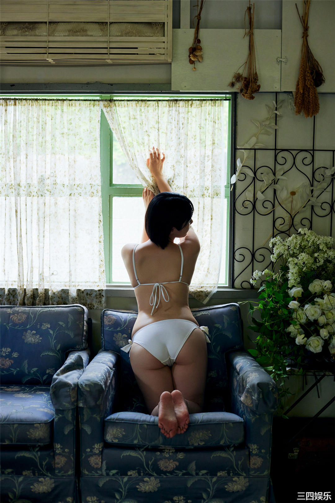 夜道雪写真集《人気声優のマシュマロボディ》高清全本