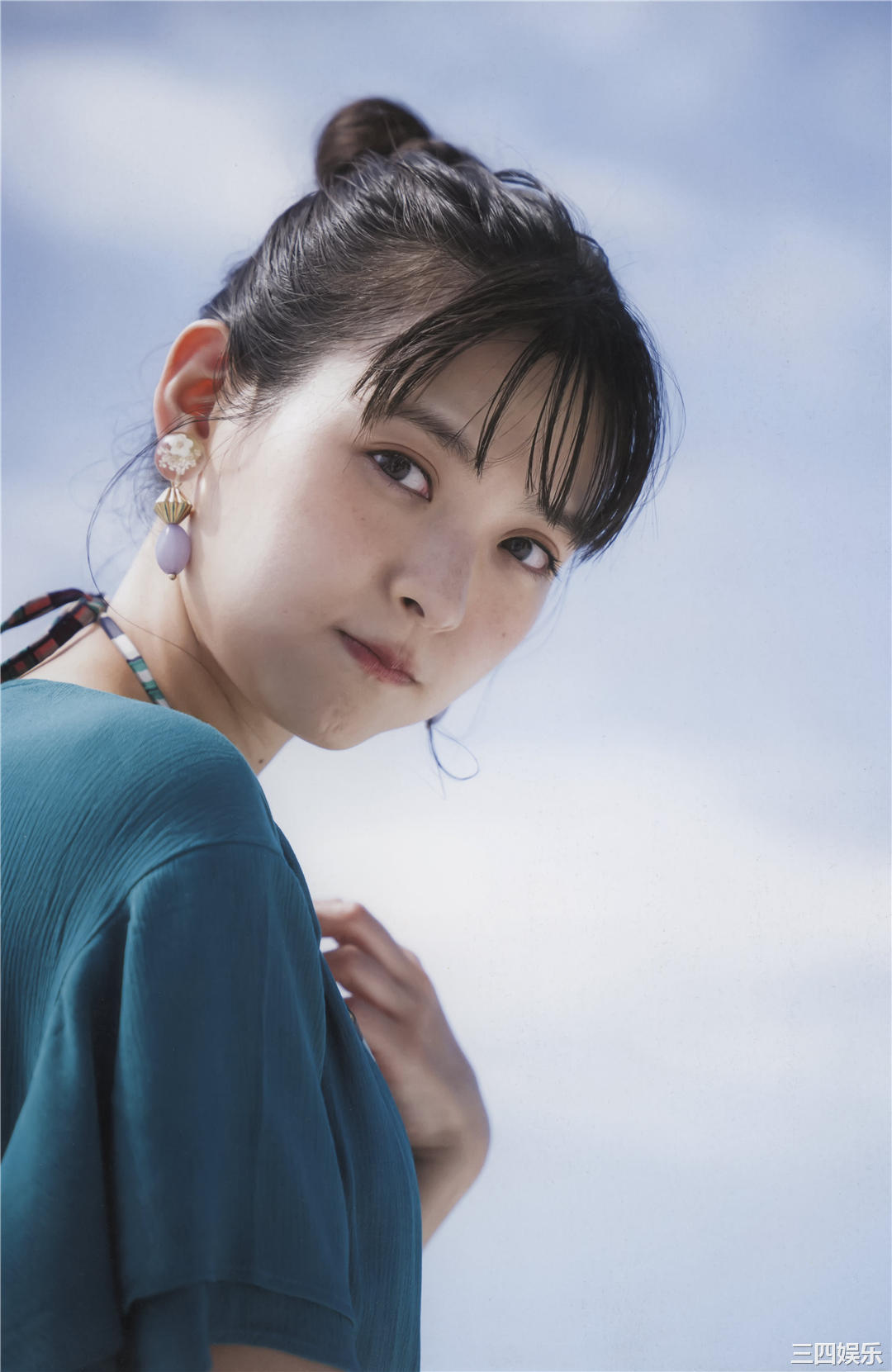 上坂堇写真集《すみれのゆめ》高清全本