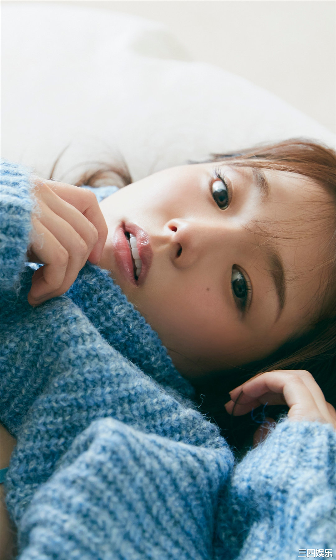 筱崎爱写真集《冬肌》高清全本