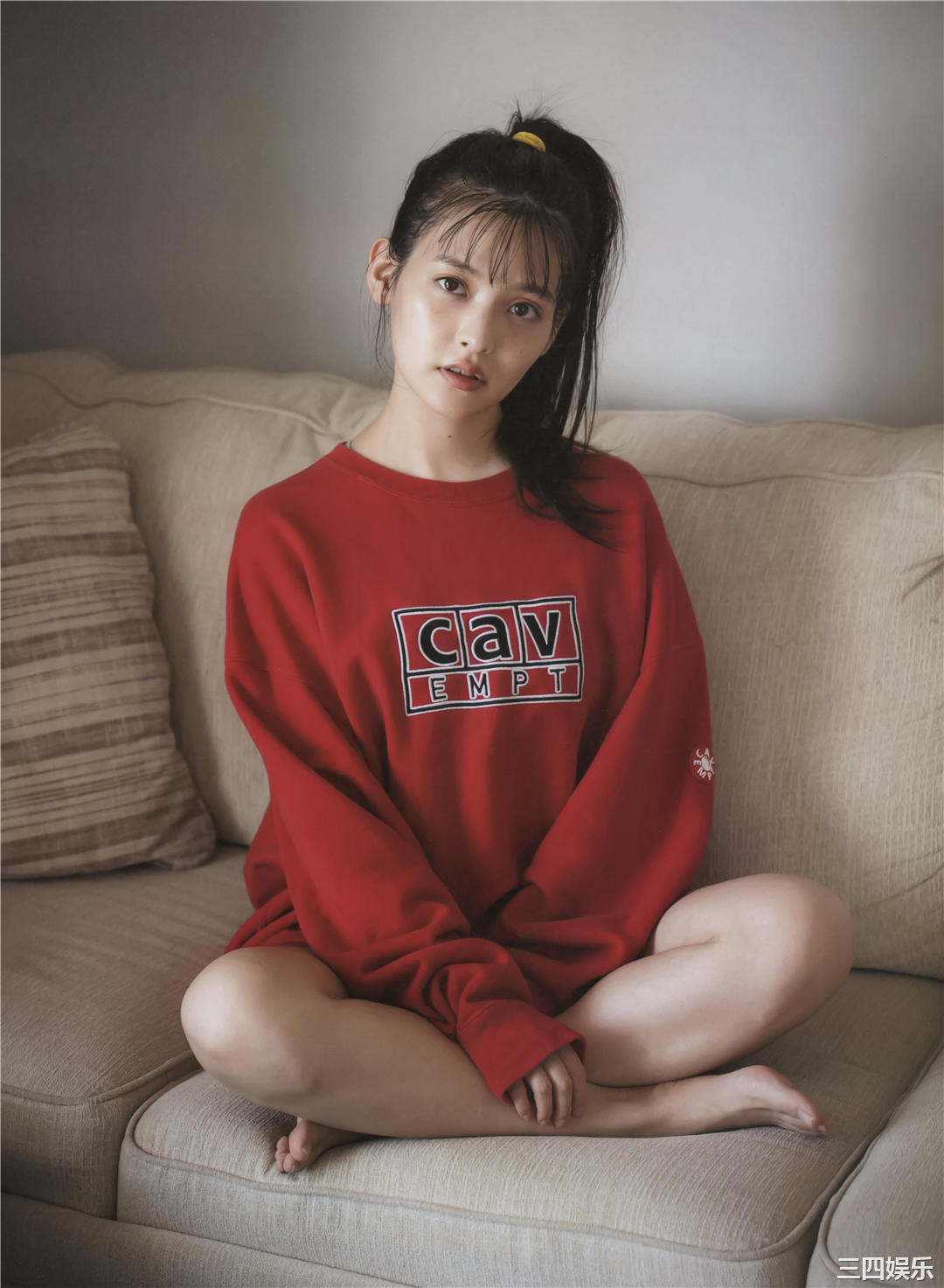 上坂堇写真集《すみれのゆめ》高清全本