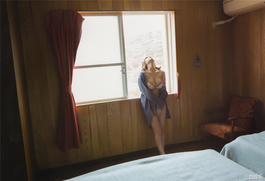 筱崎爱写真集《夢幻》高清全本