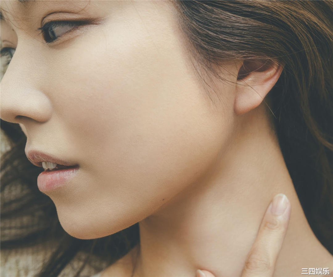 藤木由贵写真集《ホテルで朝から晩まで》高清全本