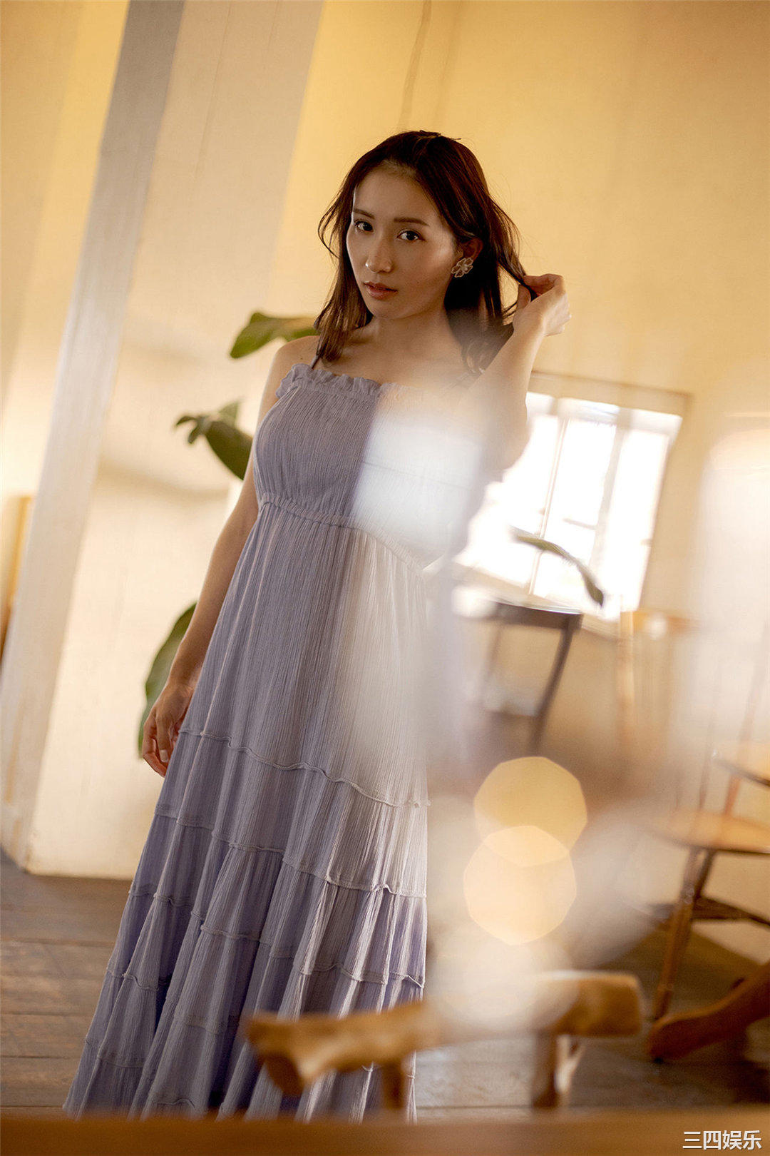 伊藤爱真写真集《えまと南の島で突然○○してみたら…》高清全本