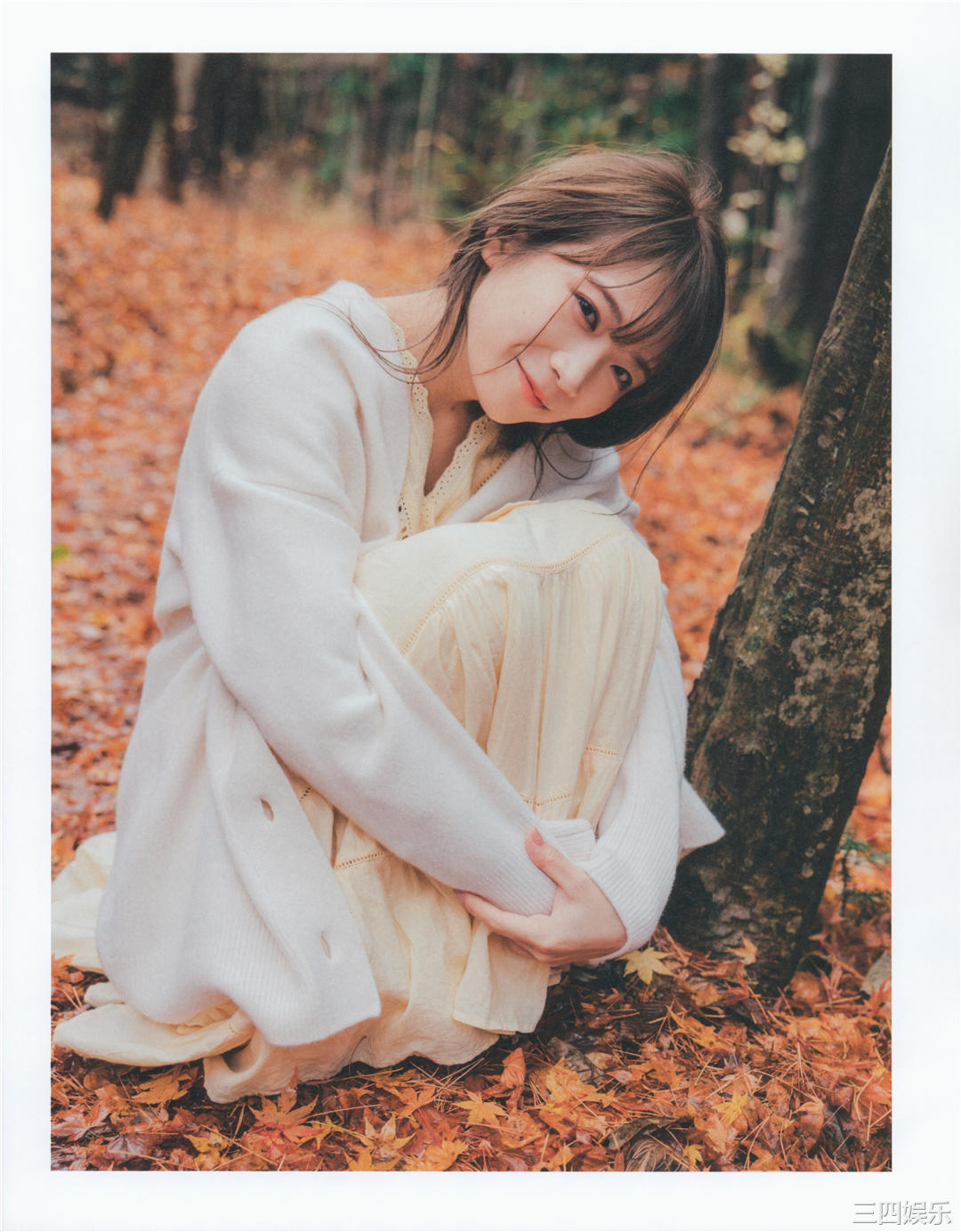 秋元真夏写真集《振り返れば、乃木坂》高清全本