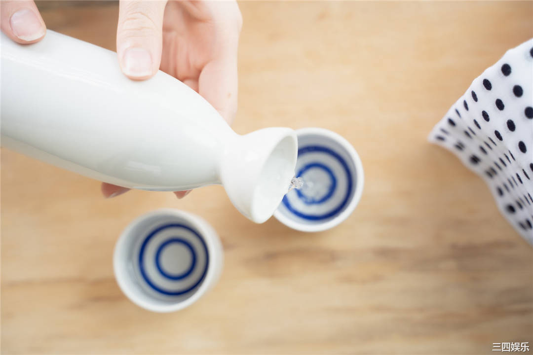 KENKEN写真集《湯けむりけんけん一泊二日》高清全本