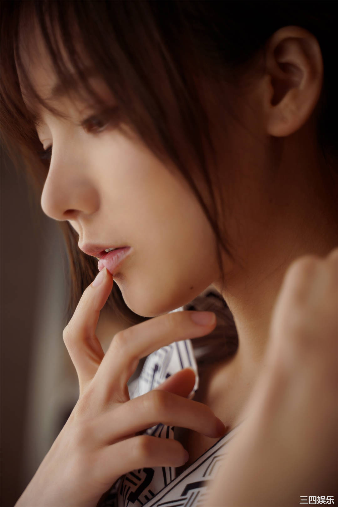 KENKEN写真集《湯けむりけんけん一泊二日》高清全本