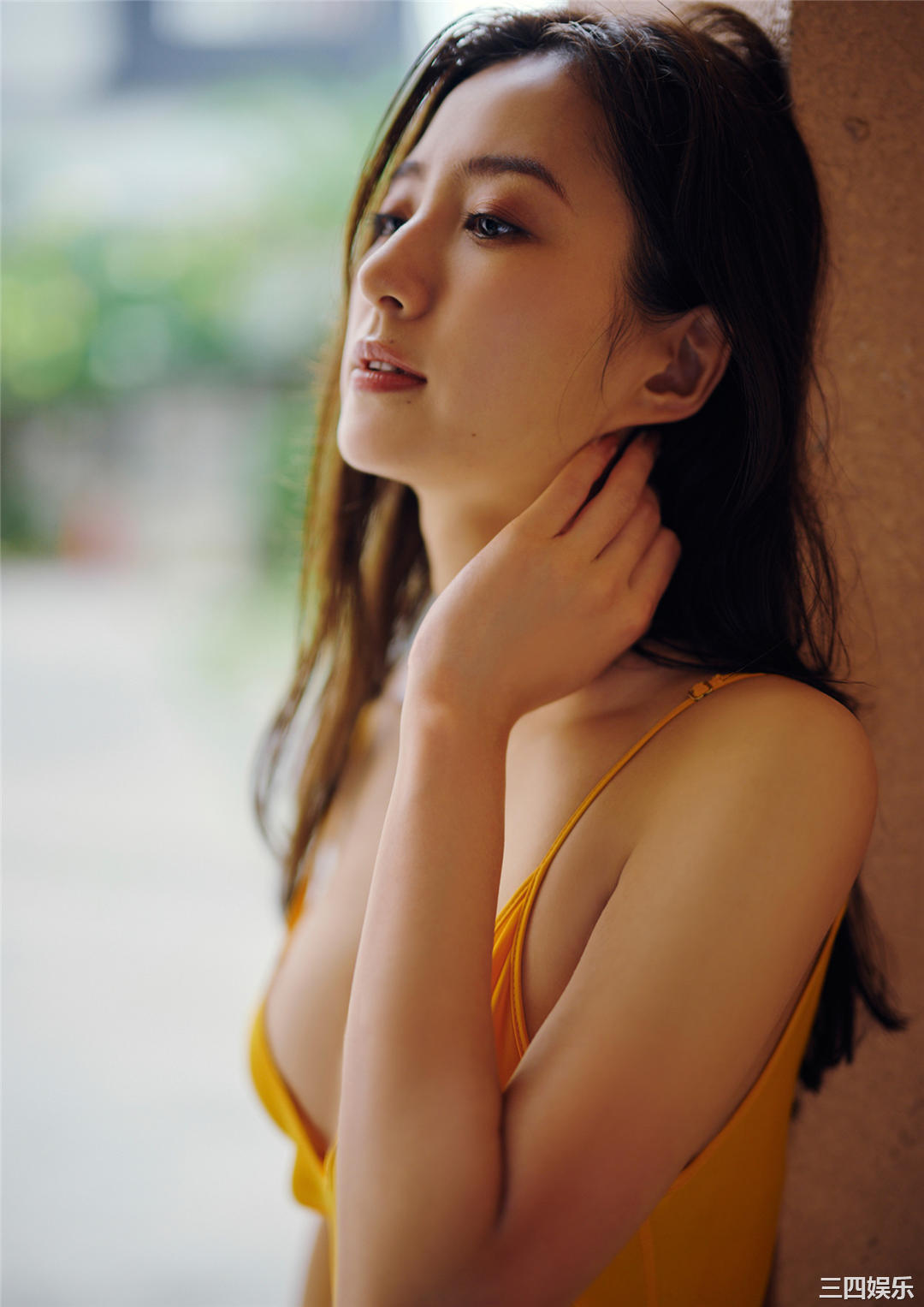 高田里穗写真集《完成された未完成》高清全本