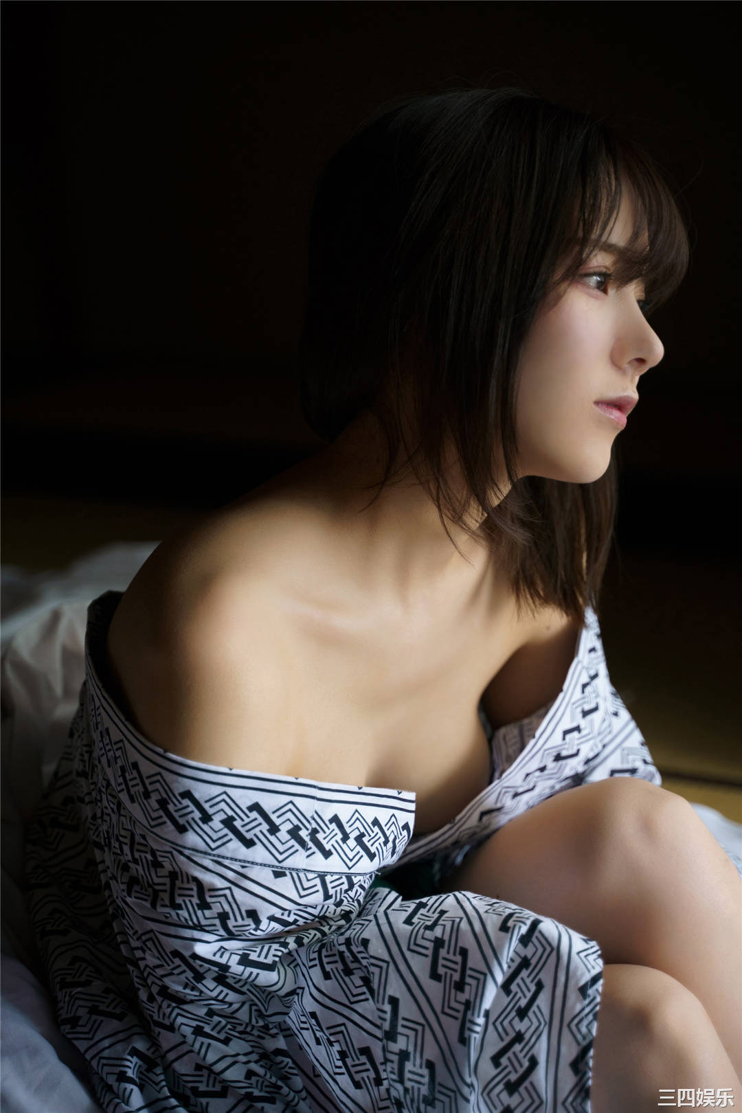 KENKEN写真集《湯けむりけんけん一泊二日》高清全本