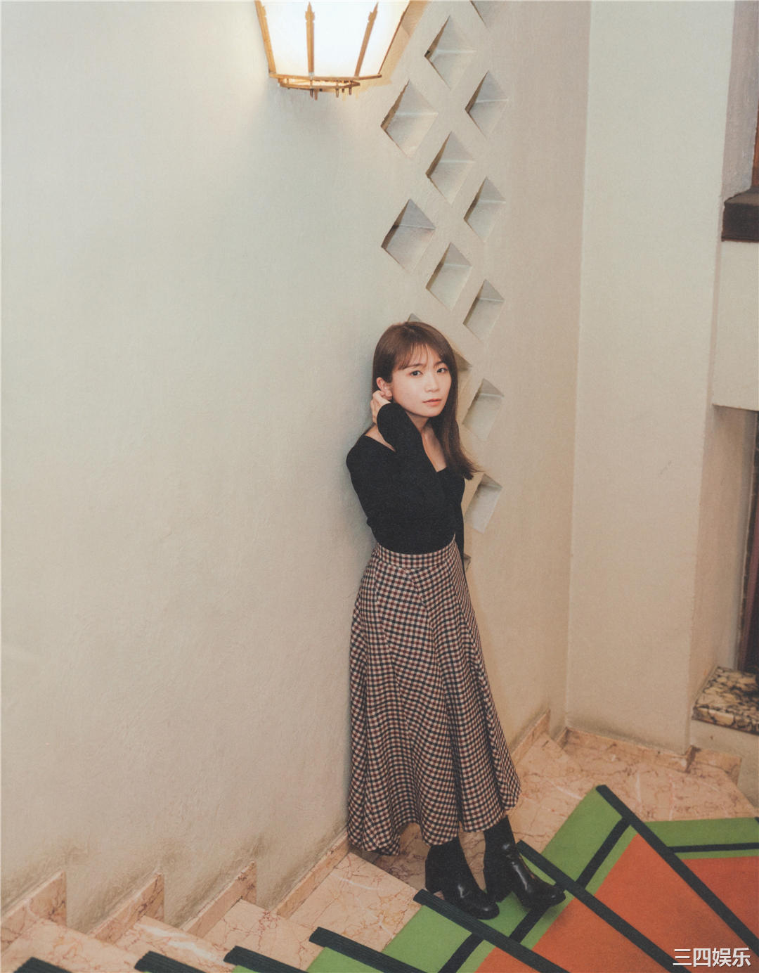 秋元真夏写真集《振り返れば、乃木坂》高清全本