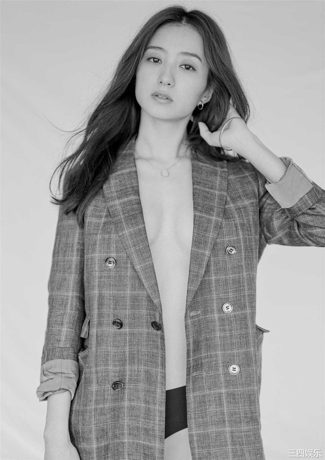 高田里穗写真集《完成された未完成》高清全本