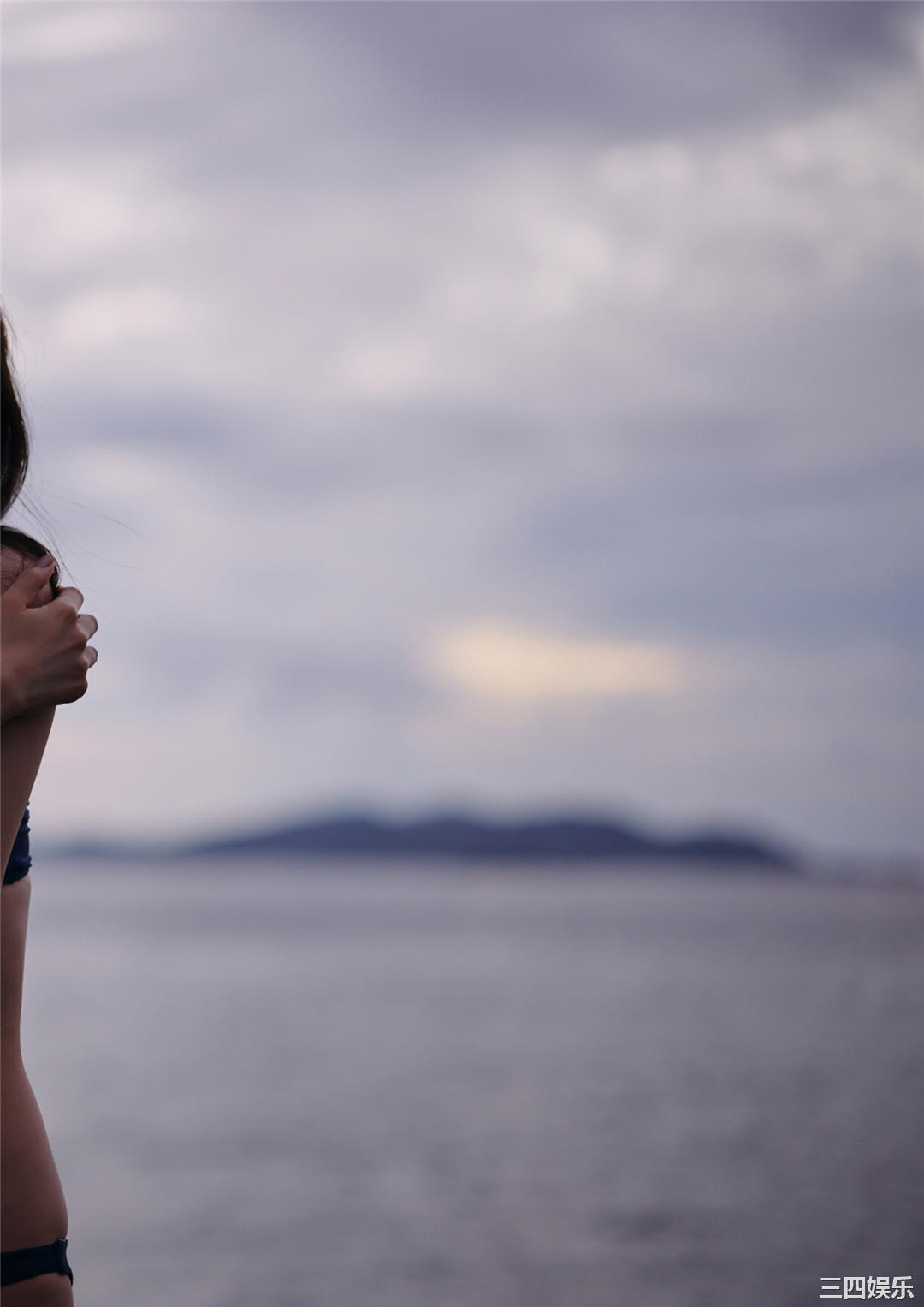 高田里穗写真集《完成された未完成》高清全本