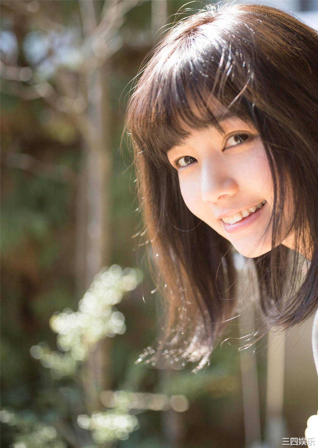 白鸟优菜写真集《白皙-BABEL》高清全本