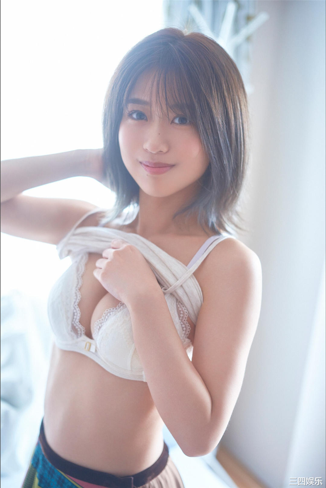 筱崎彩奈写真集《その日のあやなん》高清全本