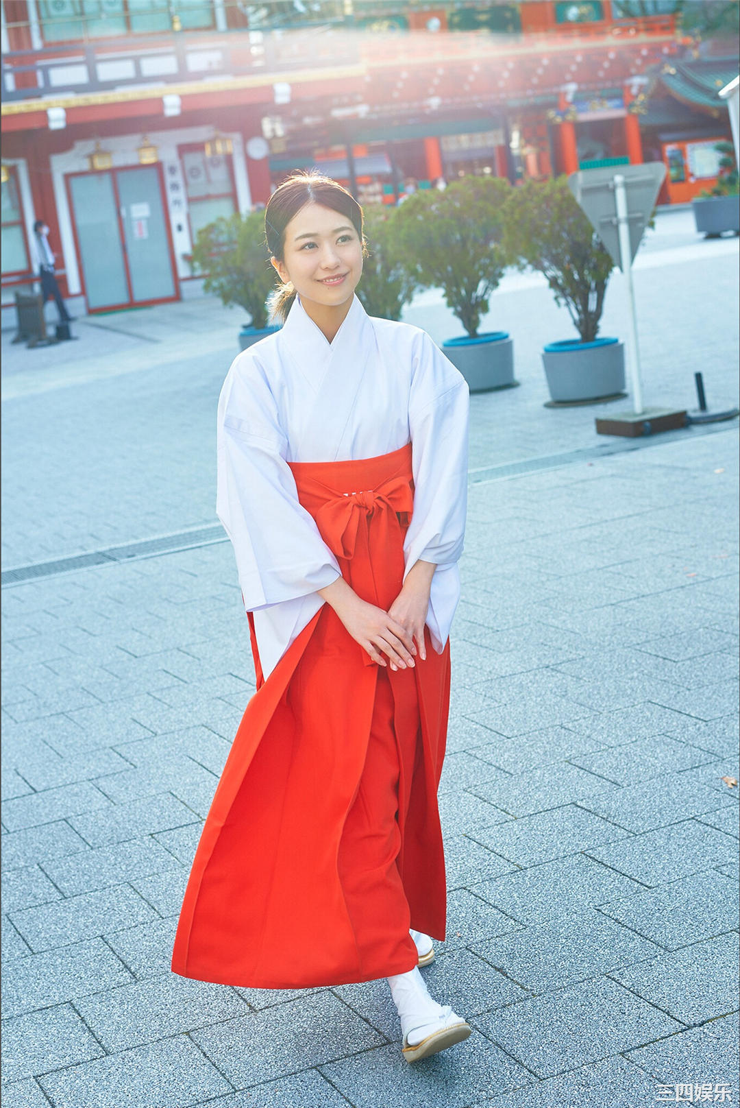 筱崎彩奈写真集《その日のあやなん》高清全本