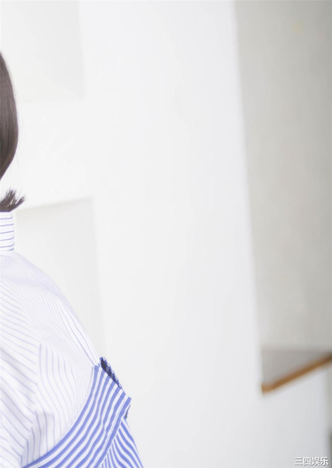 新井椎夏1ST写真集《うれしいな》高清全本