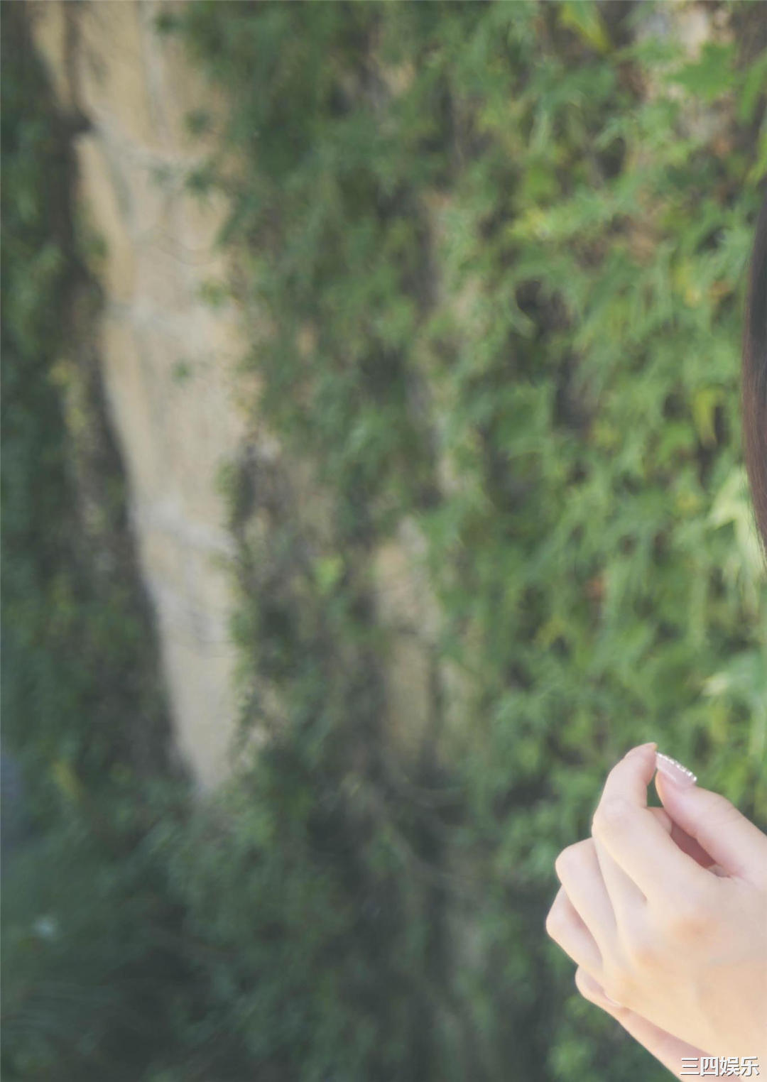 新井椎夏1ST写真集《うれしいな》高清全本