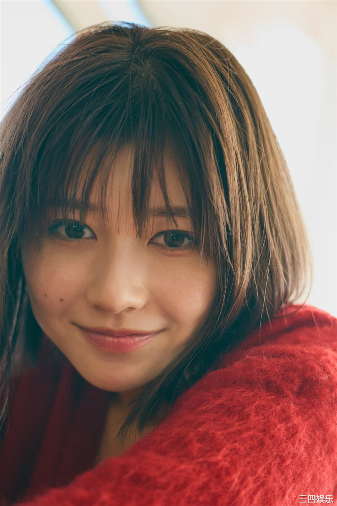 冴木柚叶写真集《完全未公開100カット＆ムービー》高清全本