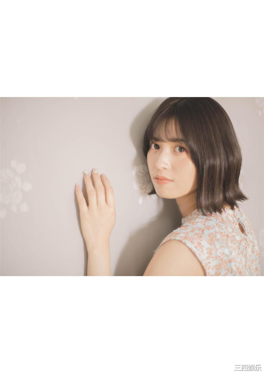 新井椎夏1ST写真集《うれしいな》高清全本