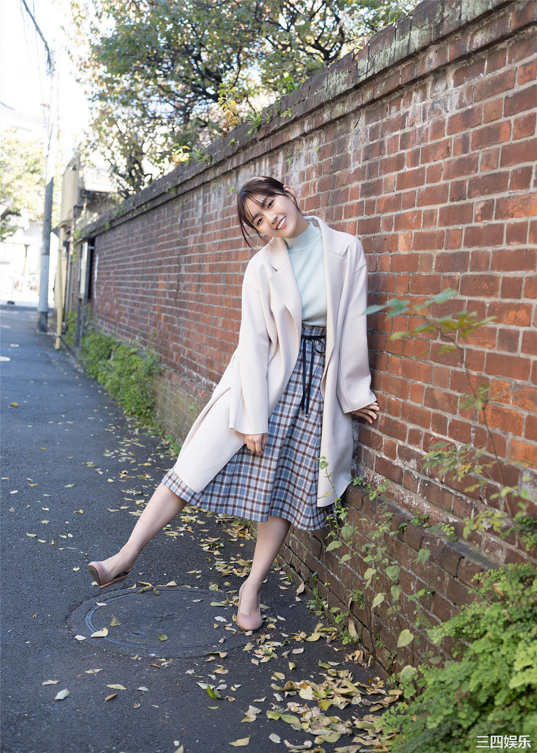 丰田露娜写真集《朝の月、真昼の月》高清全本